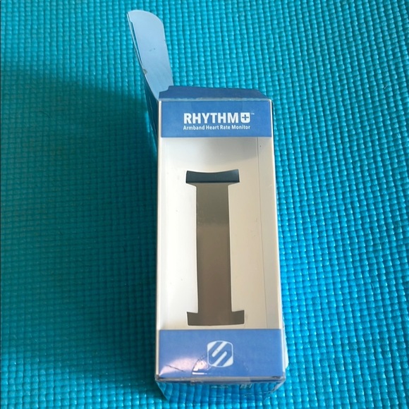 Scosche Rhythm+ Blue Armband Heart Rate Monitor - Picture 3 of 7